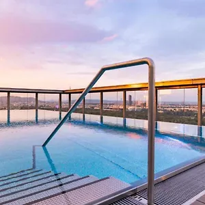 https://apt-mca-modern-city-balcony-rooftop-pool.vienna-besthotels.com